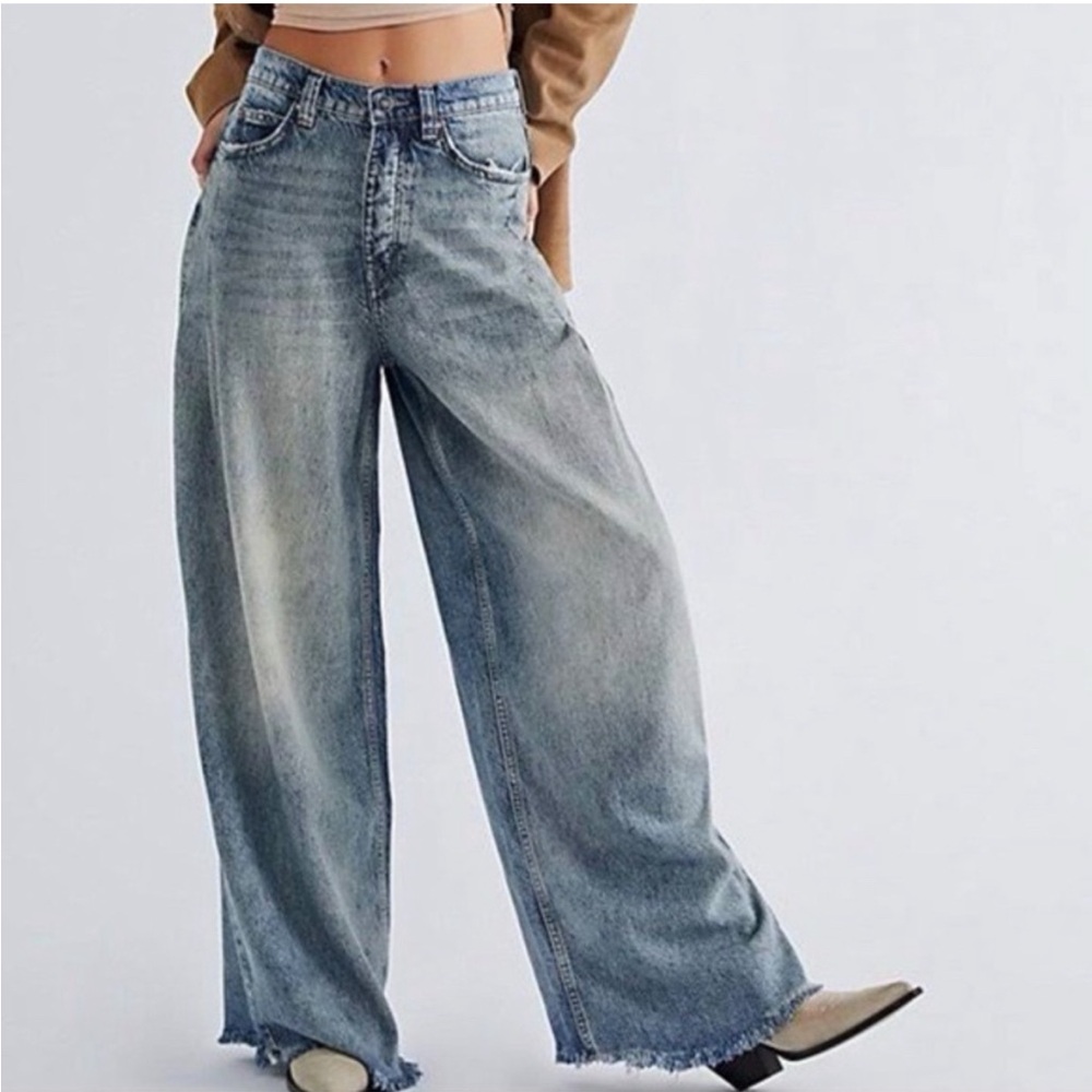We the free old west slouchy leg jeans